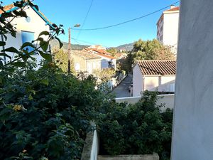 A LA VENTE MAISON DE VILLE AVEC JARDIN SECTEUR LORETTO