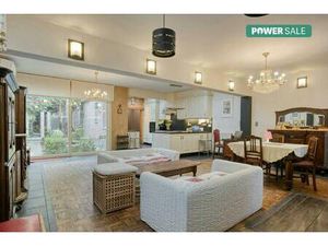 Huis bestaande uit 2 appartementen vlakbij centrum Vilvoorde