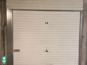 À vendre – Garage fermé 13 m² – Lyon 8