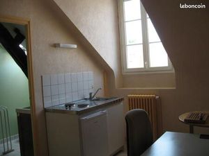 Studio rue Volney à Angers  quartier de la Madeleine