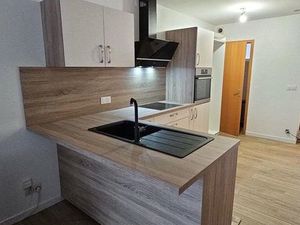 RARE - particulier loue duplex F3 de 75m2 bien agencé avec TERRASSE et GARAGE
