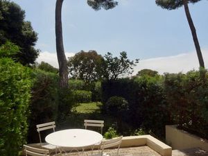 Havre de paix à Costebelle – studio 20m2 + mezzanine  terrasse et jardin