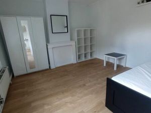 A louer à Douai F1 meublé