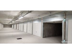Garage à louer - Résidence Terres de Laya - Le Bourget du Lac / La Motte Servolex