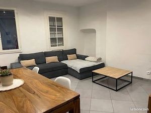 Location appartement village