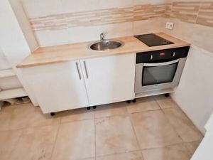 Location appartement 1 pièce 21 m² à Avignon (84000)