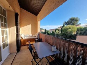 Location appartement 2 pièces 48 m² à Six-Fours-les-Plages (83140)