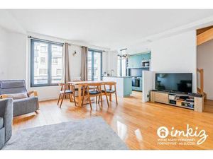 Maison contemporaine rénovée avec rooftop