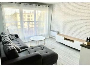 Location appartement 2 pièces 50 m² à Corbeil-Essonnes (91100)
