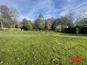 Guer (56380) - Terrain à bâtir de 398m²