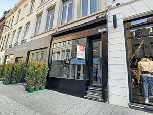 Bâtiment de locaux professionnels à louer Kortrijk