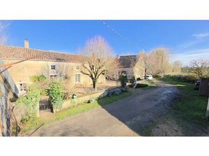 Vente maison 17 pièces Antigny (86310)