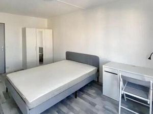 Location appartement 4 pièces 66 m² à Aubervilliers (93300)