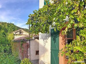 Maison 7 pièces 203 m²