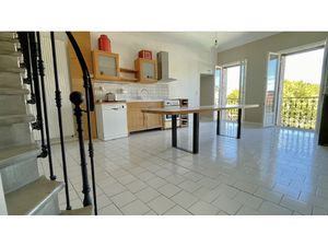 Appartement en duplex T5 avec terrasse au coeur d'Alès