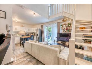 EXCLUSIVITE : DUPLEX avec Jardin et parking CARBON-BLANC / BASSENS