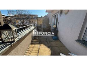 Appartement 3 pièces Pertuis à deux pas du centre