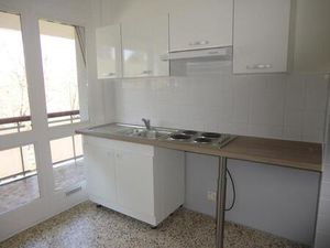 Joli F2 à louer Prox Fauriel