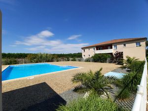 Appartement Saint Jean D Angely pour investissement