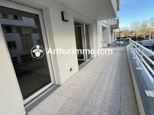 A LOUER SUR SAVIGNY LE TEMPLE