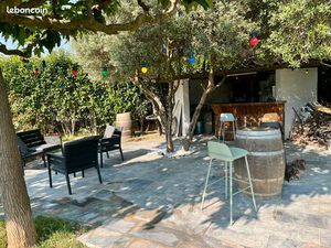 Maison 200m2 sur grand jardin avec piscine