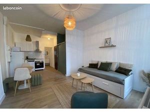 Studio meublé rénové – Centre historique de La Ciotat