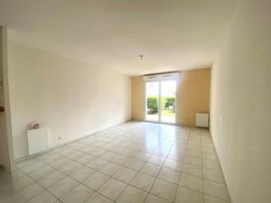 Location Appartement 3 pièces à Vannes Sud-est (56000) : à louer 3 pièces / 65m² Vannes Su