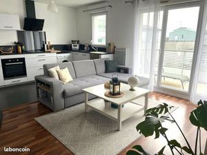 Appartement 3 pièces  65m² (+ 14m² de balcon) en plein cœur de bourg