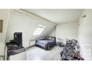 Appartement F2 à vendre - 2 pièces - 26 m2 - Montereau Fault Yonne - 77 - ILE-DE-FRANCE