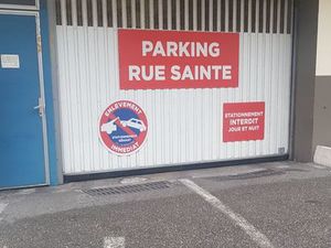Location place parking 87 rue sainte