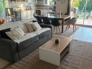 A louer villa f4 dans residence privee