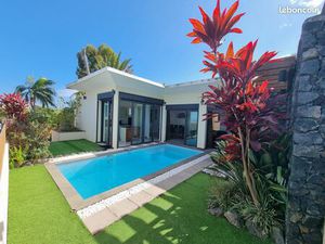 Villa meublée avec piscine