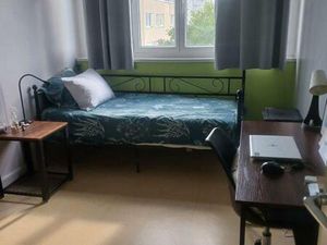 Location appartement 1 pièce 70 m² à Antony (92160)