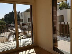 Location appartement 3 pièces 71 m² à Antony (92160)