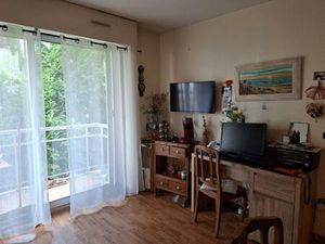 Location appartement 2 pièces 45 m² à Montrouge (92120)