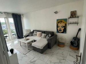 Location appartement 2 pièces 49 m² à Nanterre (92000)