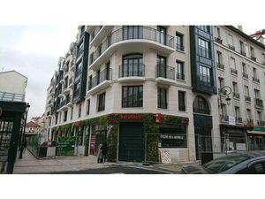 Location appartement 2 pièces 47 m² à Puteaux (92800)