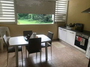 Jardin de providence  bel apartement T2 avec parking sécurisé