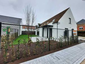 Élégante villa 3 façades entièrement rénovée