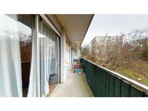 Appartement 4 pièces à Ris-orangis (91130)