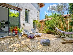 Loft d'exception de 225 m² ? Ancien chai réhabilité ? Jardin paysager & terrasses Castelna