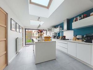 Maison 4 chambres sans travaux-garage et stationnement-