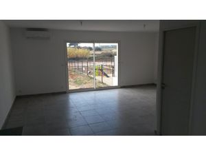 MAISON AVEC GARAGE ET TERRAIN