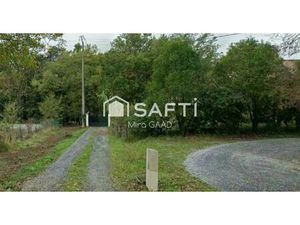 Grand terrain de 2400m2 divisible