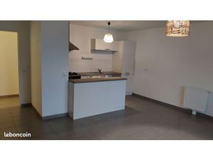 Appartement 3 pièces 66 m² A LOUER  libre