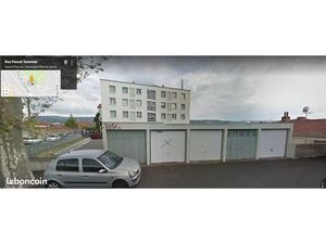 Garage à louer 21 rue Pascal Tavernier pres du cimetière Crêt de Roc 69