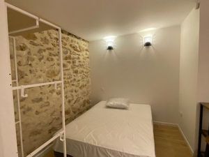 Maisonnette meublée à louer au mois