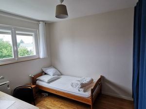 Agréable chambre meublée