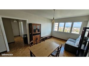 T2 meublé de 48m2 à Thiais avec place de parking