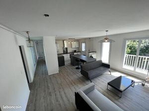 Chambre 1 pièce 115 m²